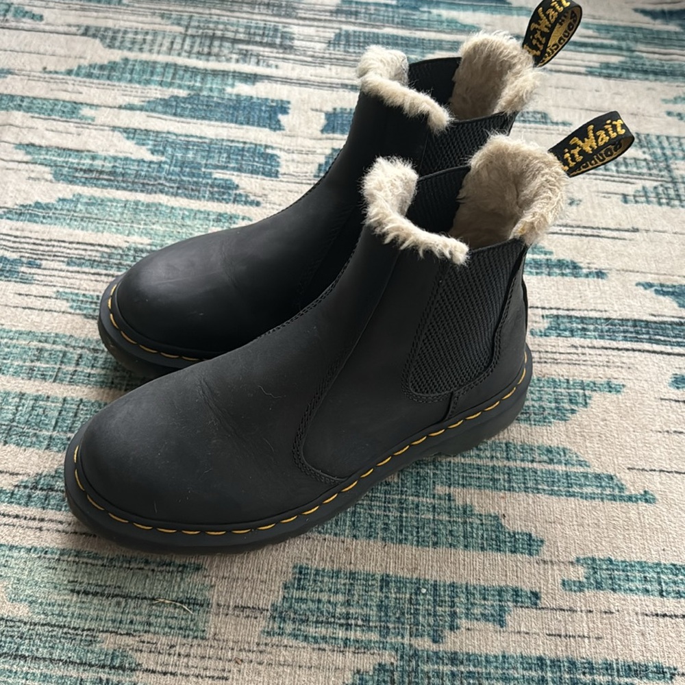 Dr. Martens Sherling lined Chelsea Boot